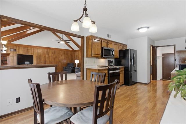 8533 Constance Street, Lenexa, KS 66215