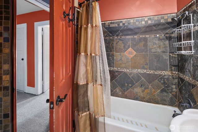 943 23rd Avenue, Seattle, WA 98122