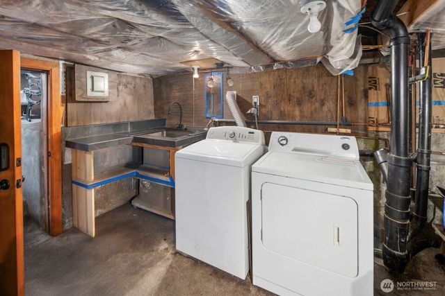 943 23rd Avenue, Seattle, WA 98122