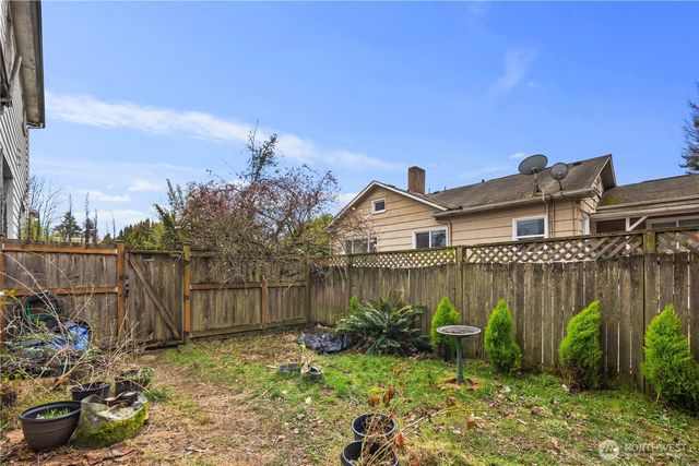 943 23rd Avenue, Seattle, WA 98122