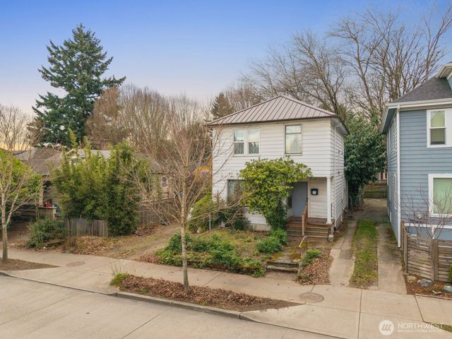 943 23rd Avenue, Seattle, WA 98122