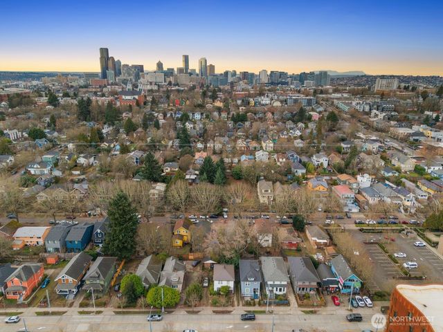 943 23rd Avenue, Seattle, WA 98122