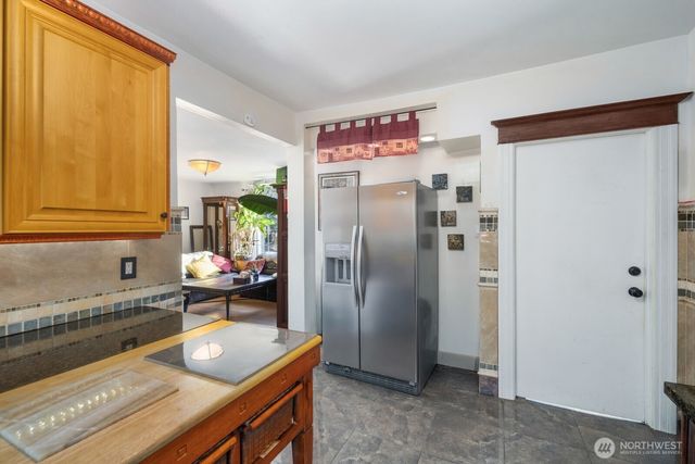 943 23rd Avenue, Seattle, WA 98122