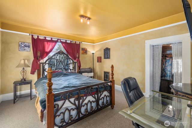 943 23rd Avenue, Seattle, WA 98122