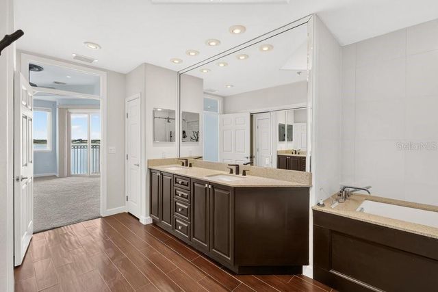 8749 THE ESPLANADE 22, Orlando, FL 32836