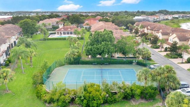 8749 THE ESPLANADE 22, Orlando, FL 32836