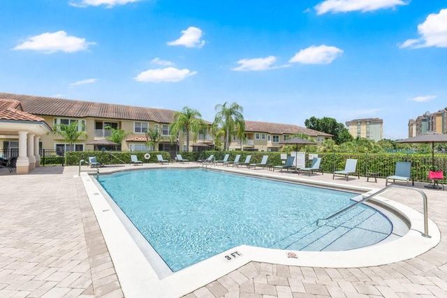 8749 THE ESPLANADE 22, Orlando, FL 32836