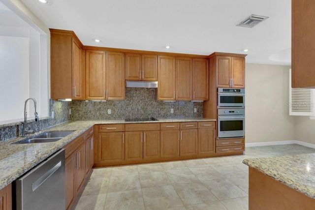 8749 THE ESPLANADE 22, Orlando, FL 32836
