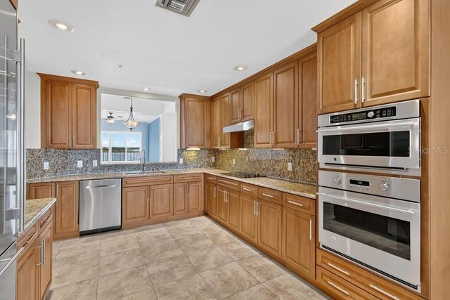 8749 THE ESPLANADE 22, Orlando, FL 32836
