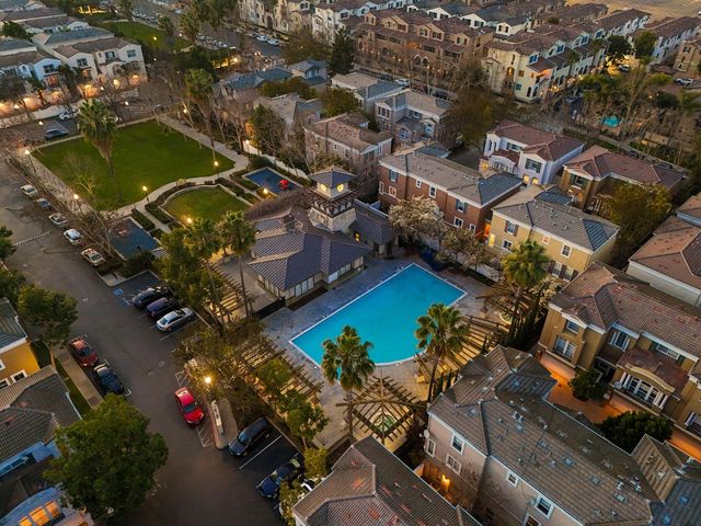 885 Spirit Walk, Milpitas, CA 95035