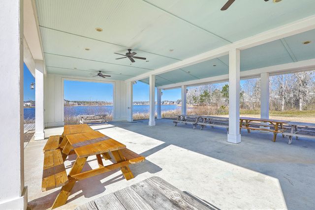 463 Foxbank Plantation Boulevard, Moncks Corner, SC 29461