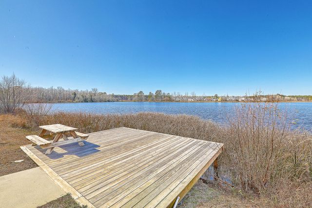 463 Foxbank Plantation Boulevard, Moncks Corner, SC 29461