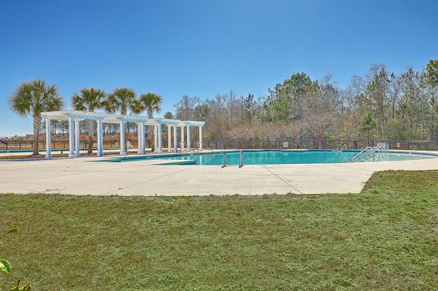463 Foxbank Plantation Boulevard, Moncks Corner, SC 29461