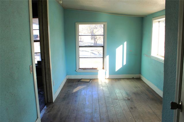 1130 W Hyman Street, Stephenville, TX 76401