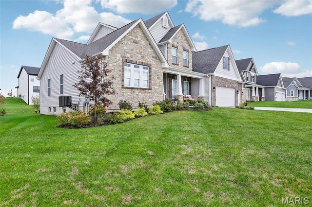 322 Royal Dornoch Court, Dardenne Prairie, MO 63368