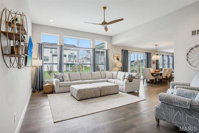 322 Royal Dornoch Court, Dardenne Prairie, MO 63368