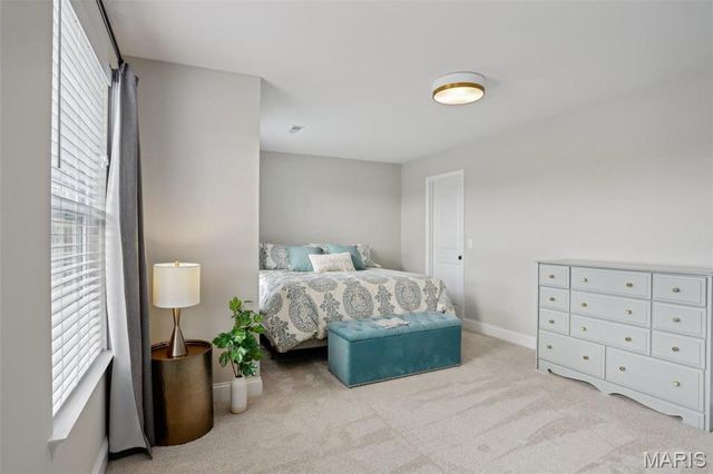 322 Royal Dornoch Court, Dardenne Prairie, MO 63368