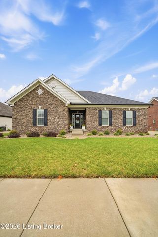 1928 Scenic Lakes Dr, Louisville, KY 40245
