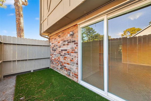 515 Tallowood Road Road 9, Houston, TX 77024