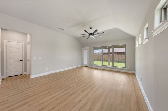 2453 Sundial Lane, Cleburne, TX 76031