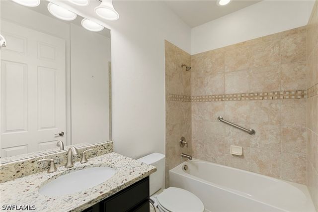 6236 Victory DR, Ave Maria, FL 34142