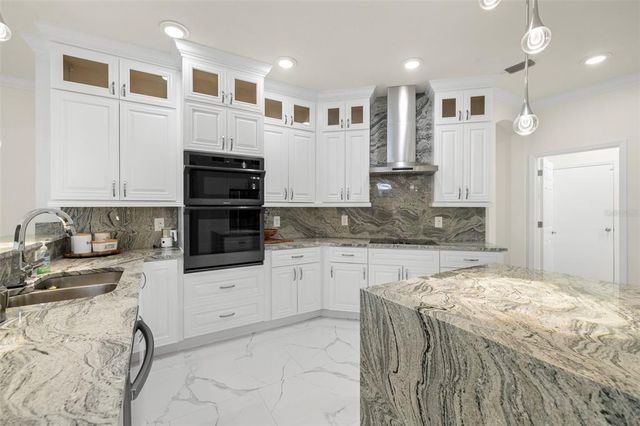 15214 OCTAVIA LANE, Odessa, FL 33556