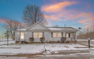 7434 11A Road, Plymouth, IN 46563