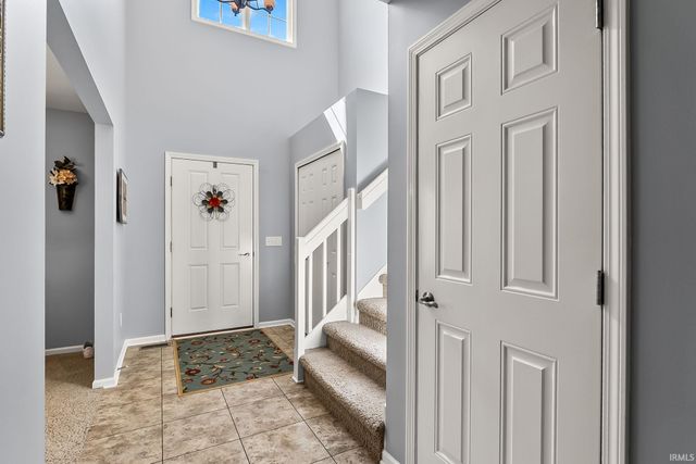 12048 Painted Peak Cove, Fort Wayne, IN 46845