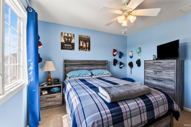 12048 Painted Peak Cove, Fort Wayne, IN 46845