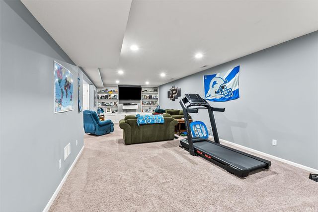 12048 Painted Peak Cove, Fort Wayne, IN 46845