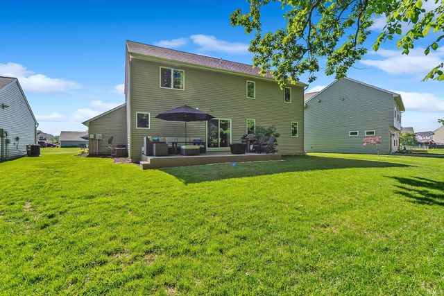 12048 Painted Peak Cove, Fort Wayne, IN 46845