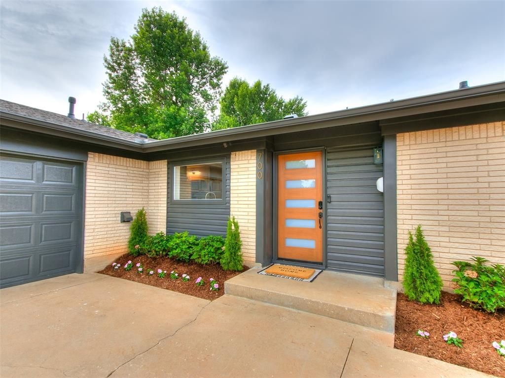 700 Greenwood Drive, Midwest City, OK 73110