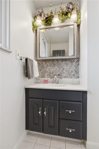 109 Peffer St, Harmony Boro, PA 16063