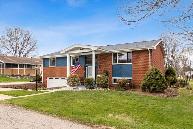 109 Peffer St, Harmony Boro, PA 16063