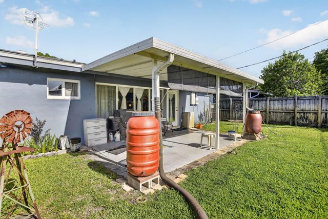 4760 NE 5th Avenue, Oakland Park, FL 33334