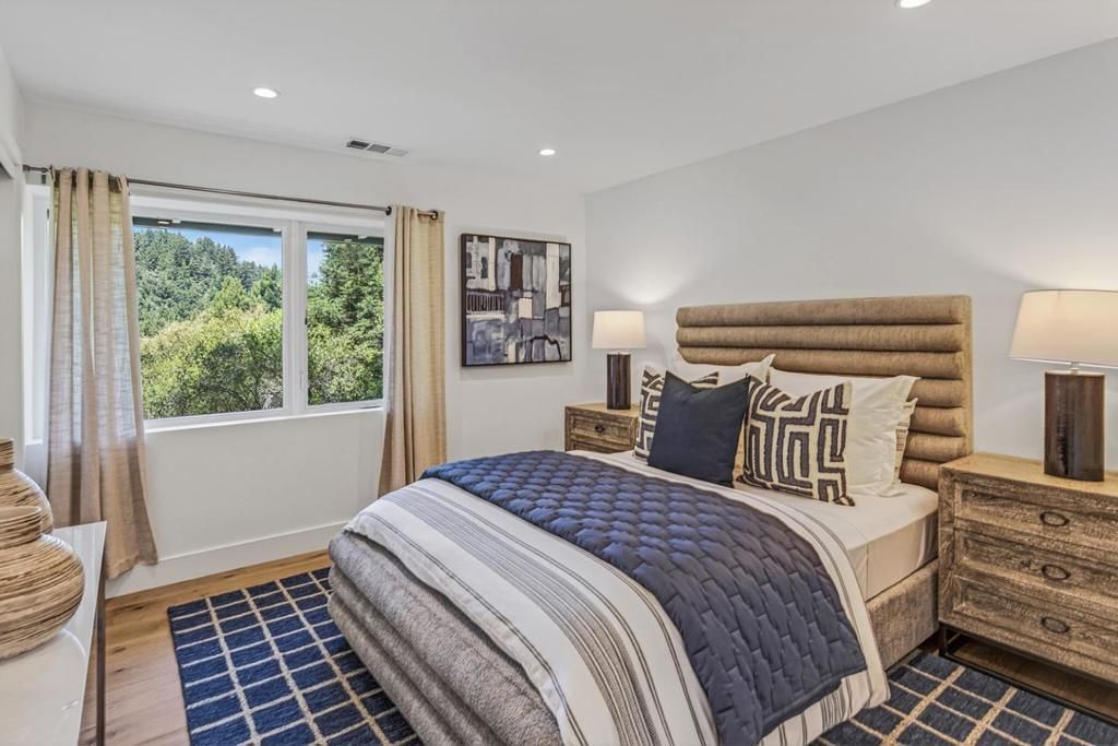 Image 27 of property listing at 855 Patrol Road, Woodside, CA 94062