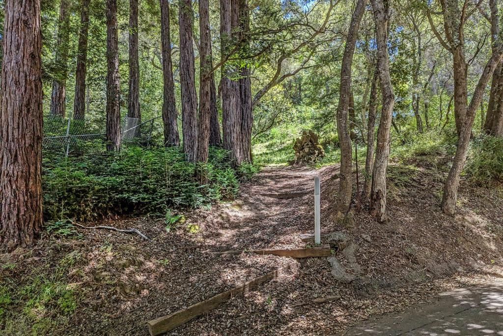 Image 35 of property listing at 855 Patrol Road, Woodside, CA 94062