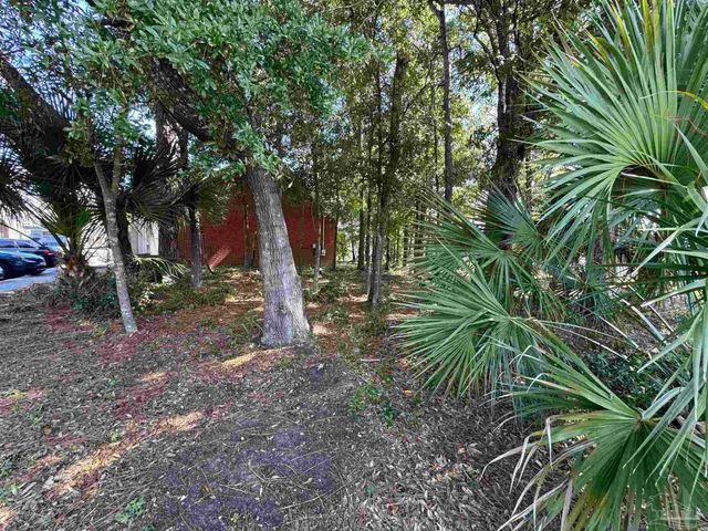 3298 Summit Blvd 1, Pensacola, FL 32503