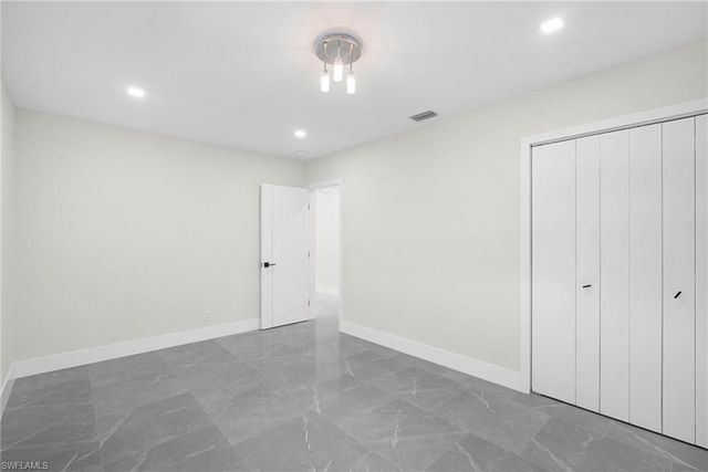 47 River CT, Naples, FL 34110