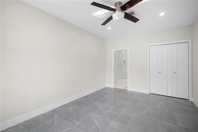 47 River CT, Naples, FL 34110