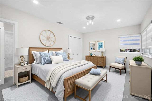 47 River CT, Naples, FL 34110