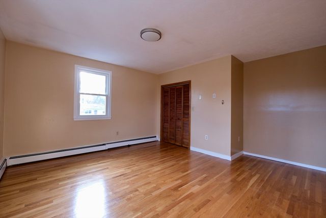 26 Cleveland St A, Dedham, MA 02026