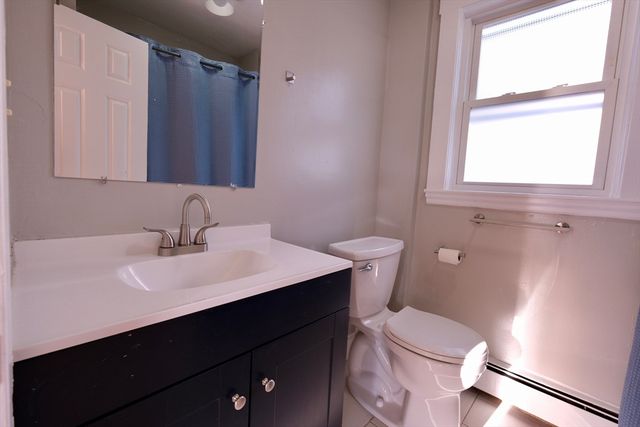 26 Cleveland St A, Dedham, MA 02026