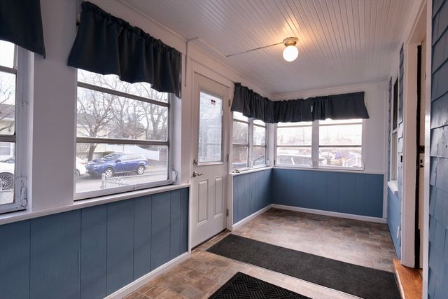 26 Cleveland St A, Dedham, MA 02026