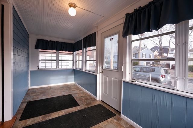 26 Cleveland St A, Dedham, MA 02026