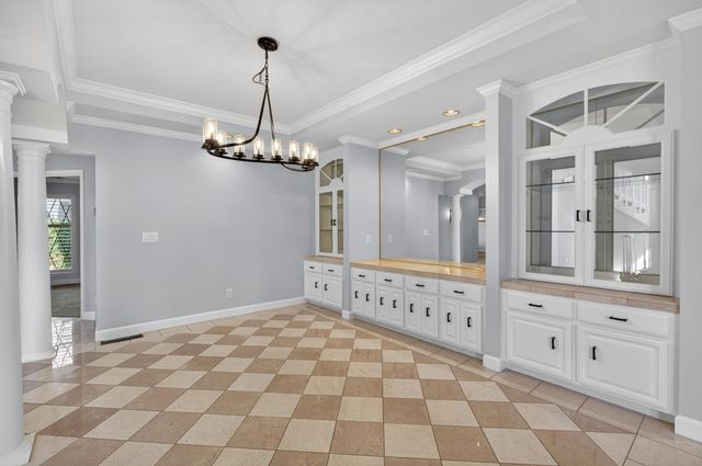672 Cypress Run, Woodbridge, CA 95258