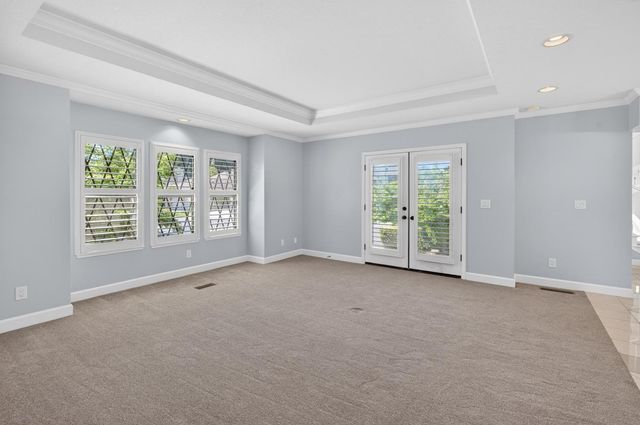 672 Cypress Run, Woodbridge, CA 95258