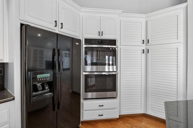 672 Cypress Run, Woodbridge, CA 95258