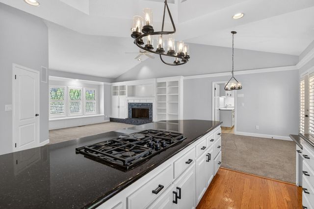 672 Cypress Run, Woodbridge, CA 95258