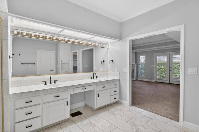672 Cypress Run, Woodbridge, CA 95258